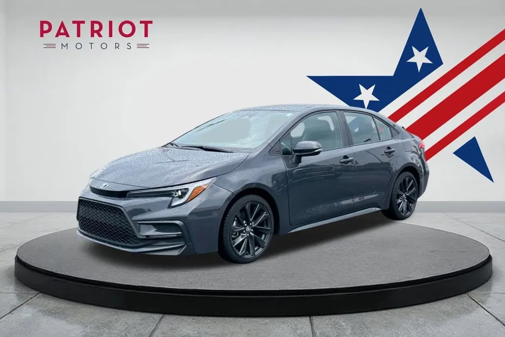 2024 Toyota Corolla SE photo 1
