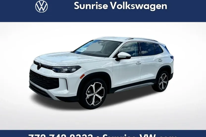 2025 Volkswagen Tiguan SE photo 1