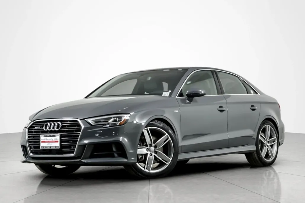 2019 Audi A3 Premium Plus TFSI Quattro photo 1