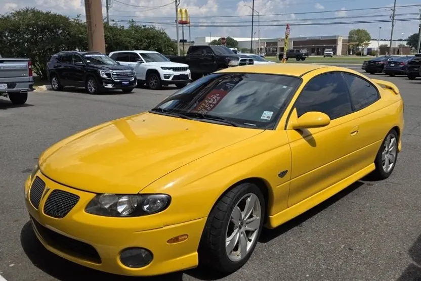 2004 Pontiac GTO photo 1
