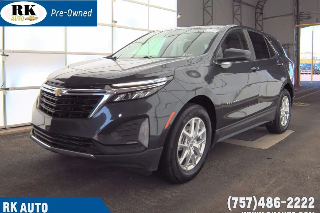 2022 Chevrolet Equinox LT photo 1