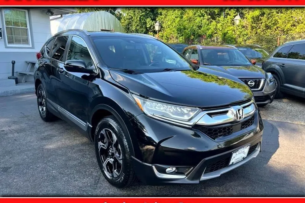 2019 Honda CR-V Touring photo 1