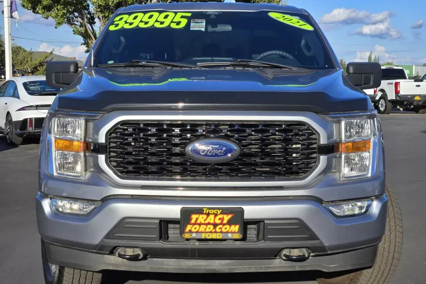 2021 Ford F-150 XL photo 1
