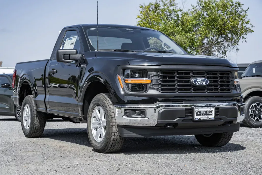 2025 Ford F-150 XL photo 1