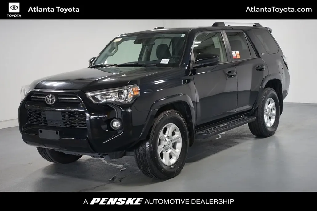 2022 Toyota 4Runner SR5 photo 1