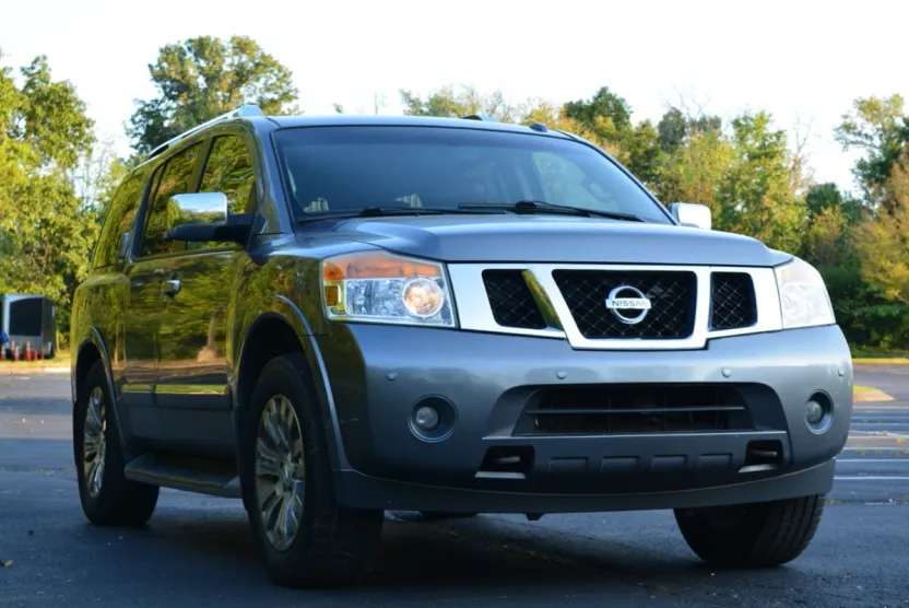 2015 Nissan Armada Platinum photo 1