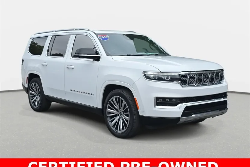 2023 Jeep Grand Wagoneer III photo 1