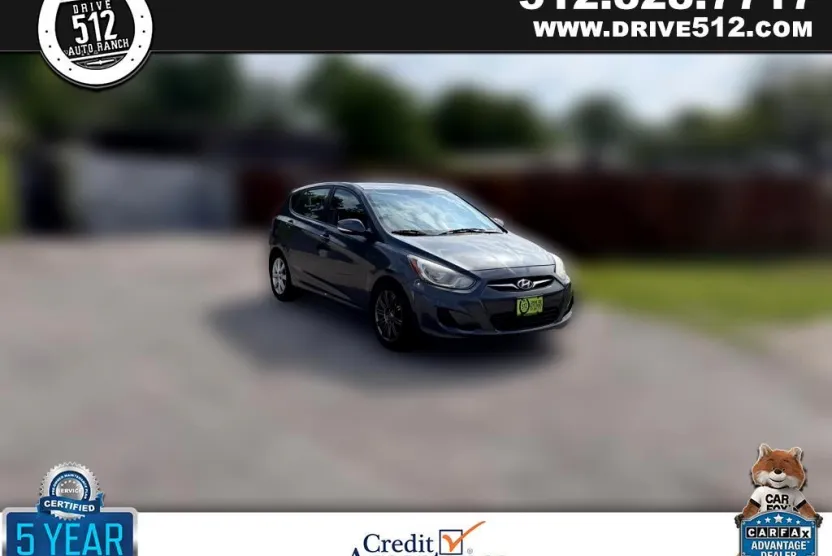 2013 Hyundai Accent GLS photo 1