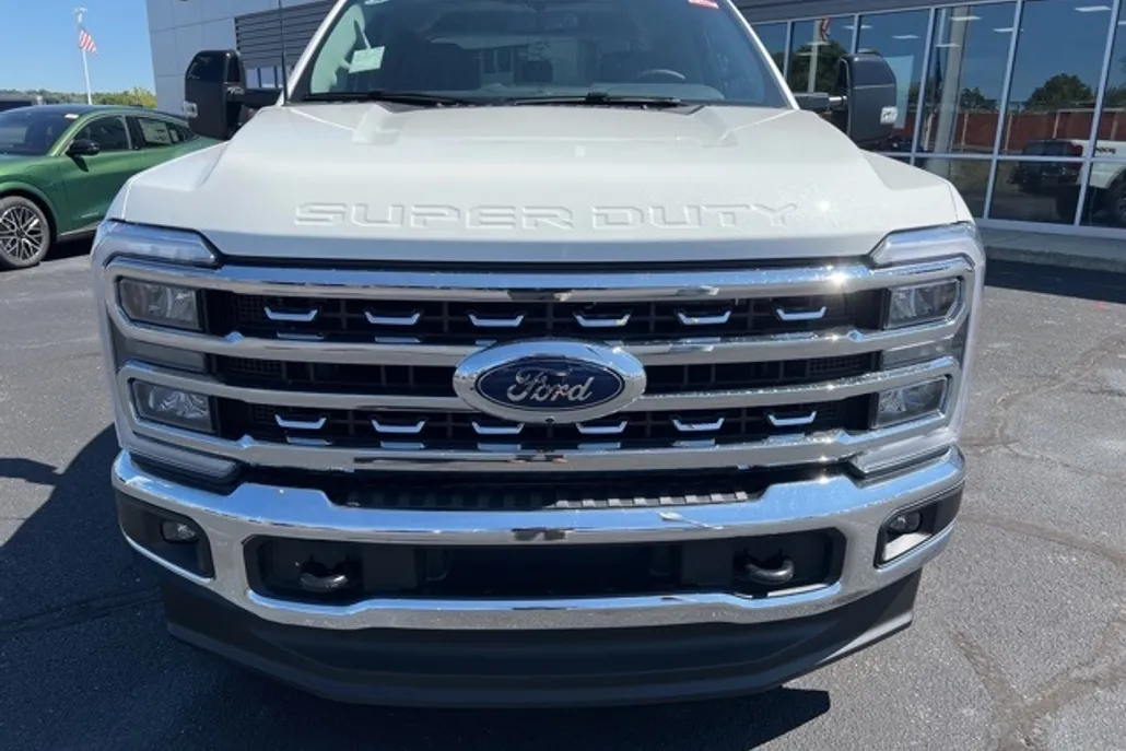 2026 Ford F-350 photo 1