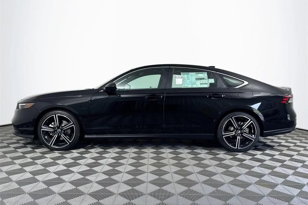 2025 Honda Accord Hybrid Sport photo 1