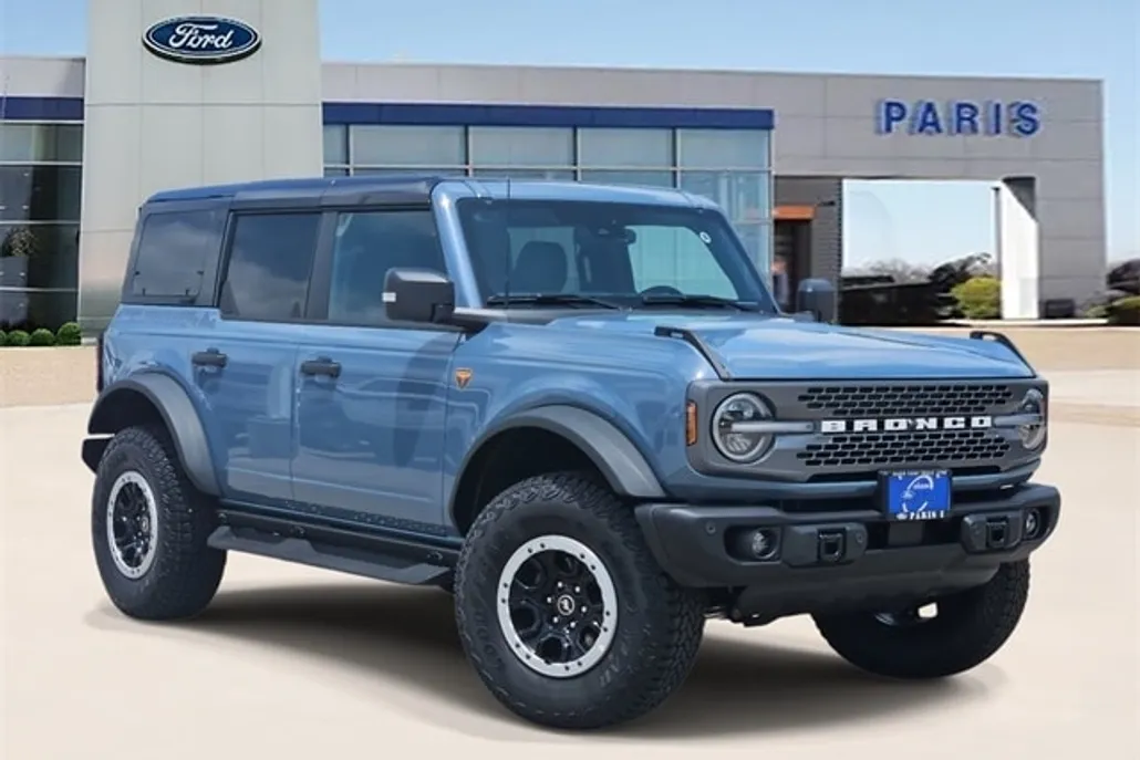 2025 Ford Bronco Badlands photo 1