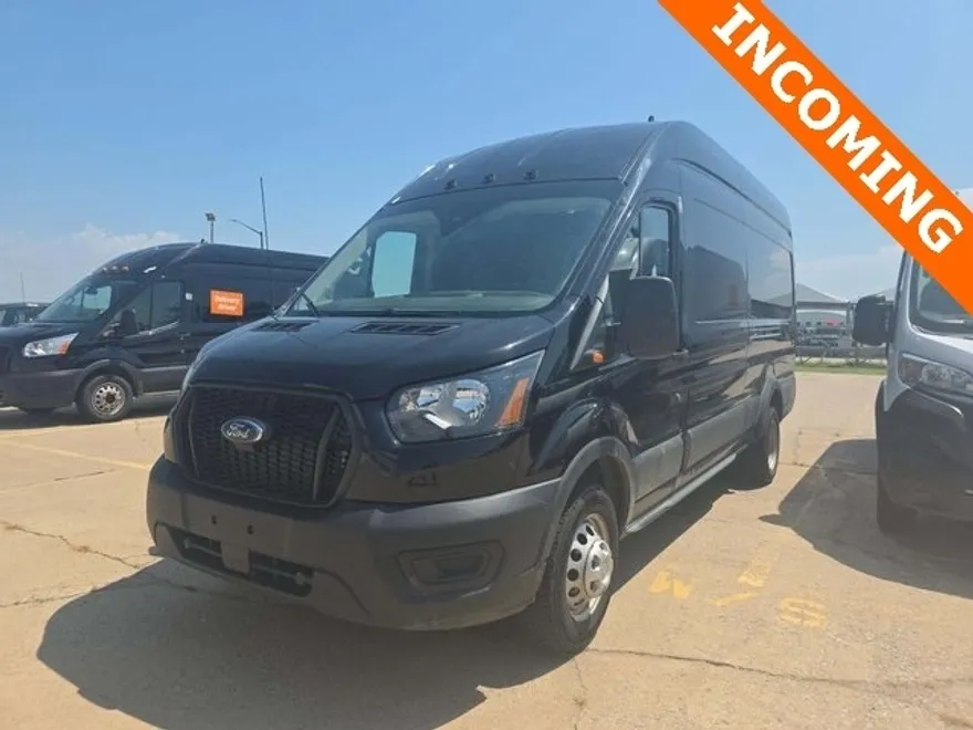 2023 Ford Transit photo 1
