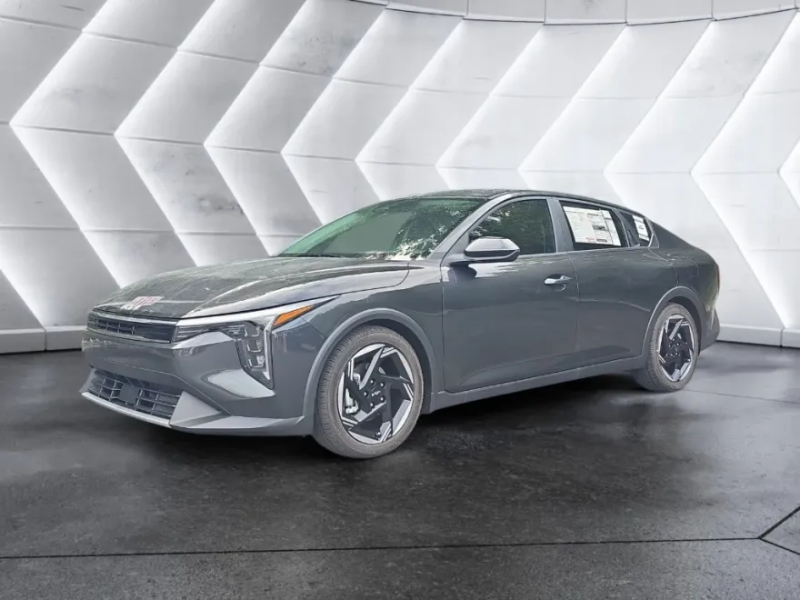 2025 Kia K4 EX photo 1