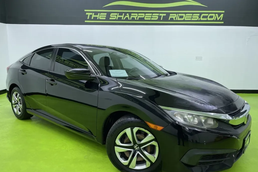 2016 Honda Civic LX photo 1