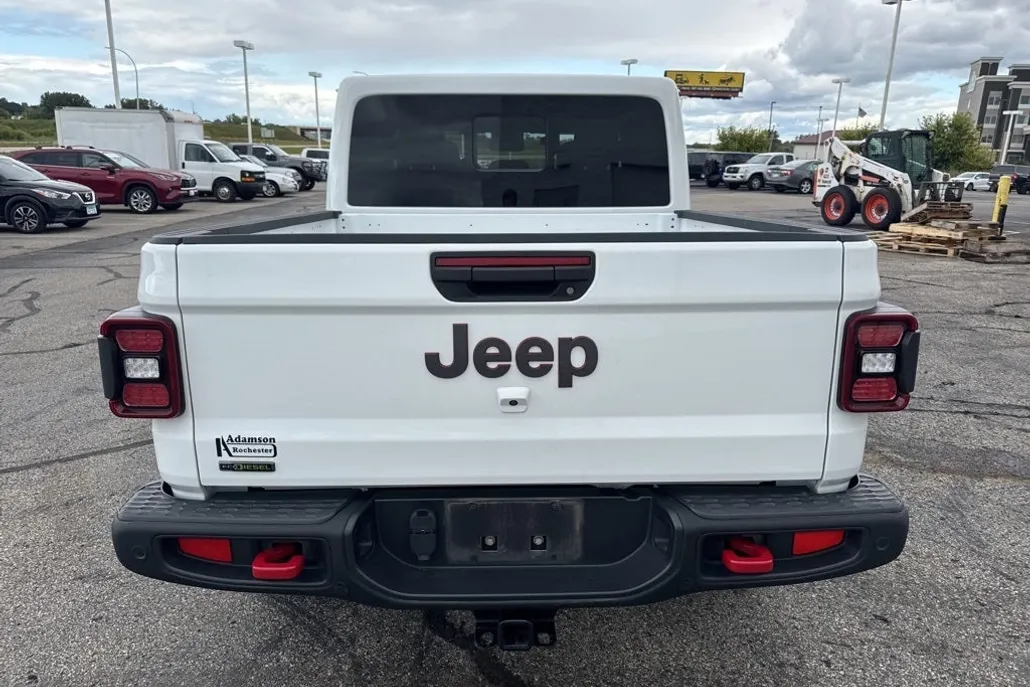 2022 Jeep Gladiator Rubicon photo 1