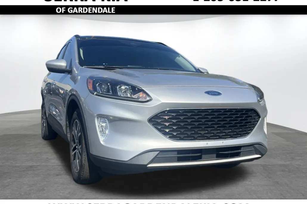2020 Ford Escape SEL photo 1