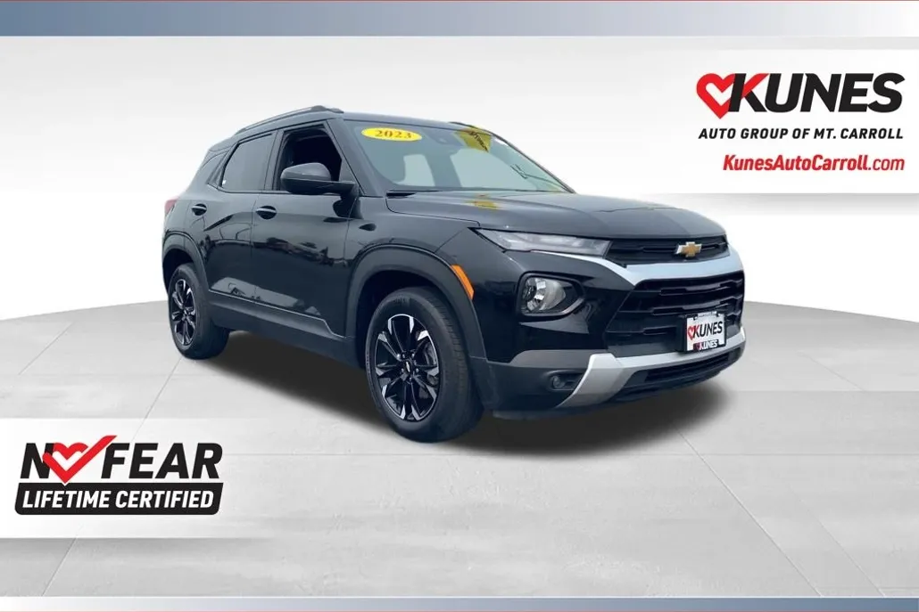 2023 Chevrolet Trailblazer LT photo 1