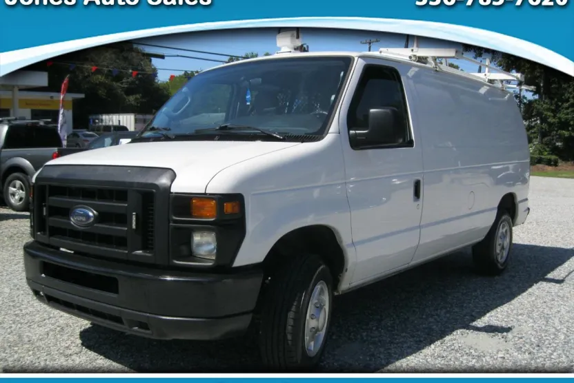 2013 Ford E-150 photo 1