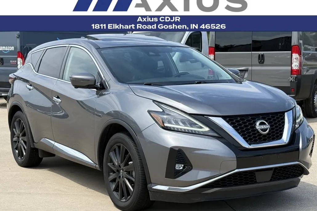 2023 Nissan Murano SL photo 1