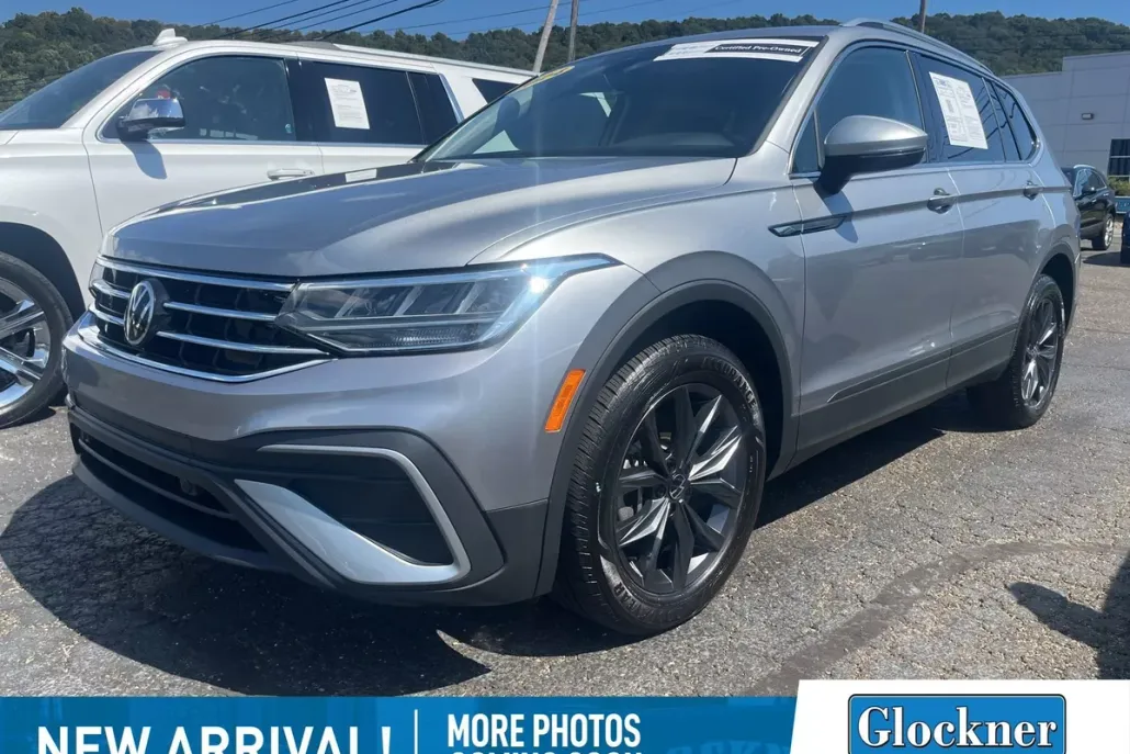 2024 Volkswagen Tiguan SE Wolfsburg Edition photo 1