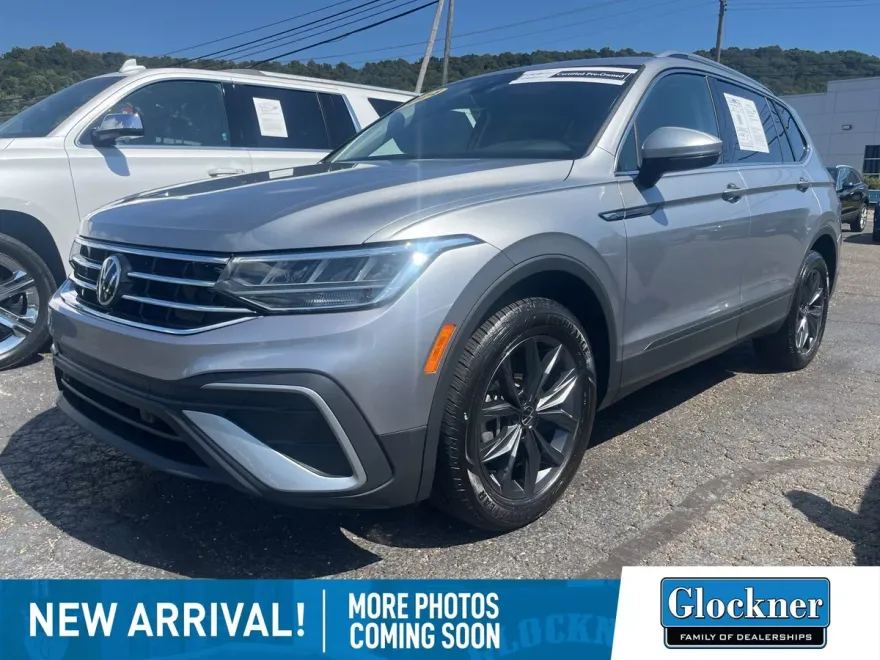 2024 Volkswagen Tiguan SE Wolfsburg Edition photo 1