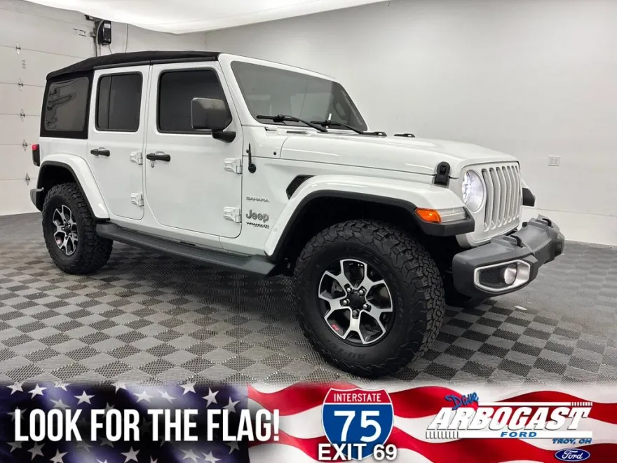 2018 Jeep Wrangler Unlimited Sahara photo 1