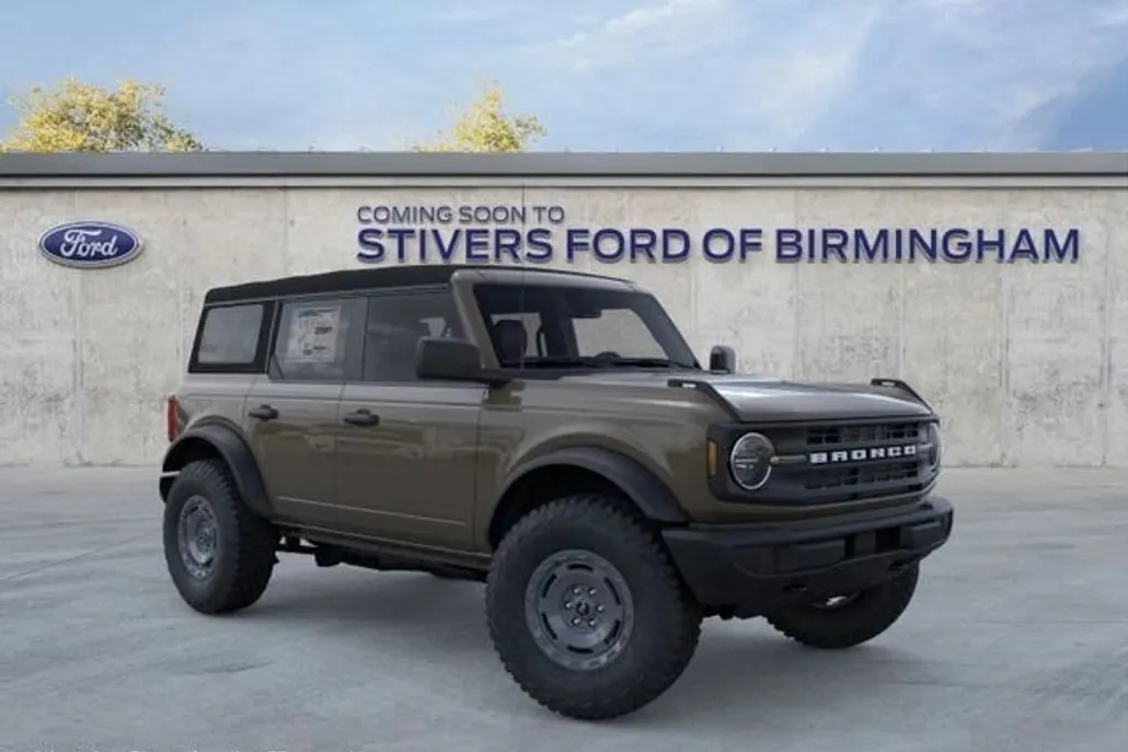 2025 Ford Bronco Base photo 1