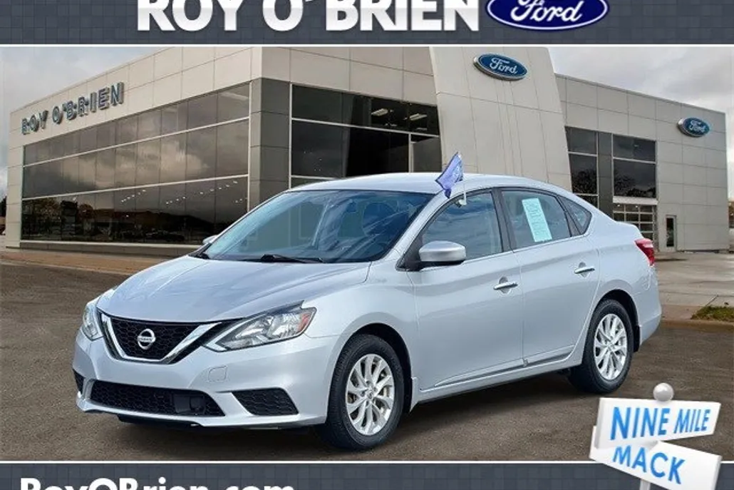 2018 Nissan Sentra SV photo 1