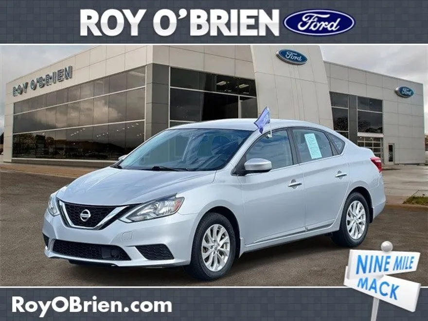 2018 Nissan Sentra SV photo 1