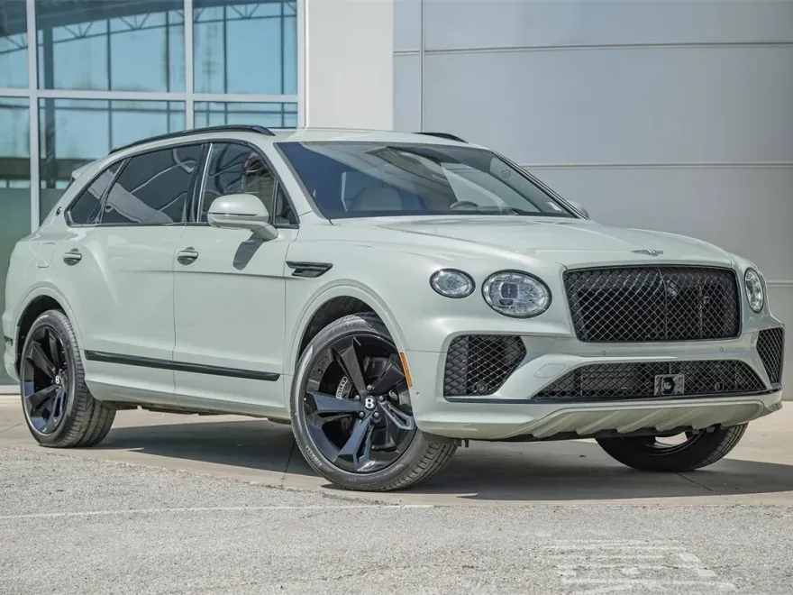 2025 Bentley Bentayga EWB photo 1