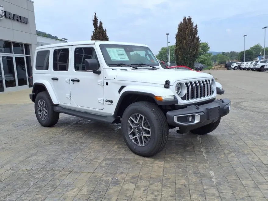 2025 Jeep Wrangler Sahara photo 1