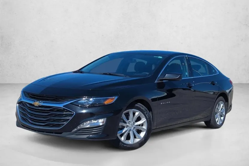 2024 Chevrolet Malibu 1LT photo 1