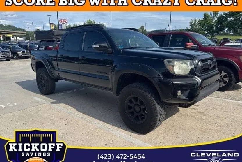 2015 Toyota Tacoma PreRunner V6 photo 1