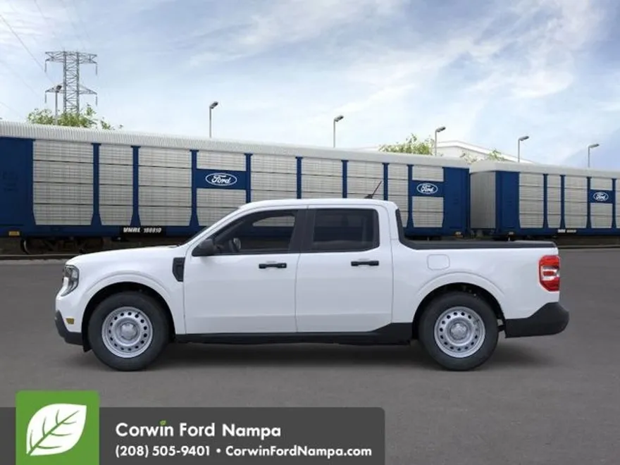 2025 Ford Maverick XL photo 1