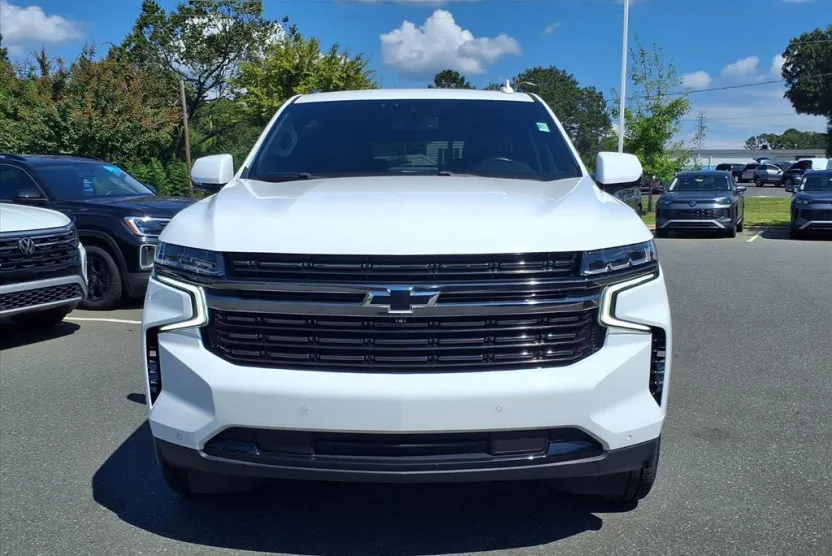 2022 Chevrolet Tahoe RST photo 1