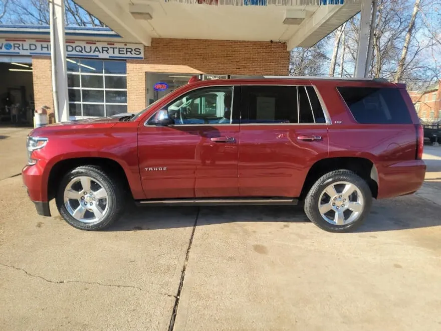2016 Chevrolet Tahoe LTZ photo 1
