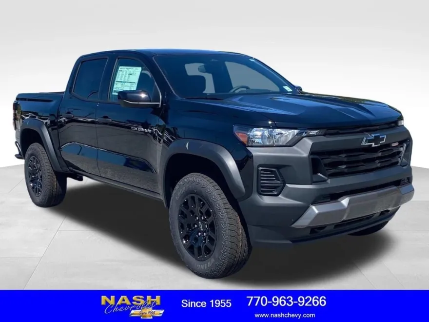 2026 Chevrolet Colorado Trail Boss photo 1
