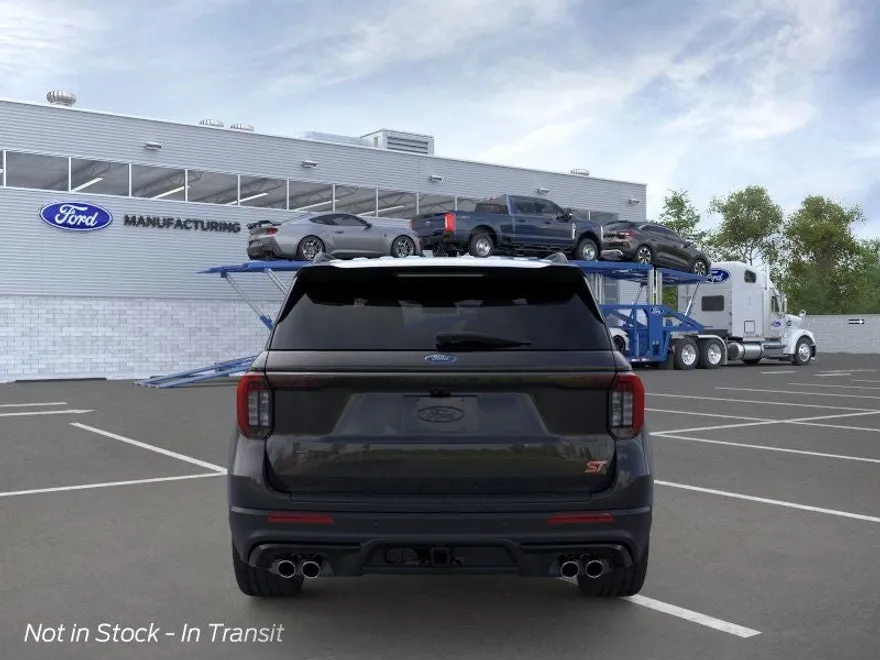 2025 Ford Explorer ST photo 1