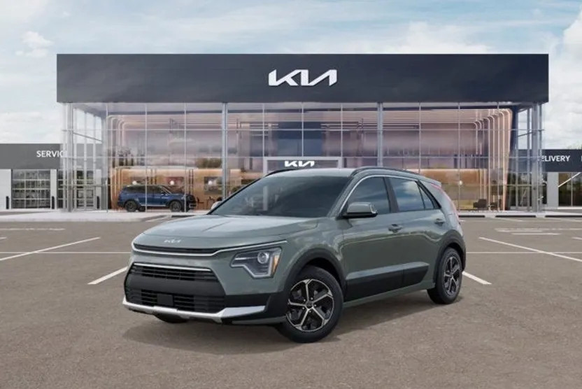 2025 Kia Niro EX photo 1