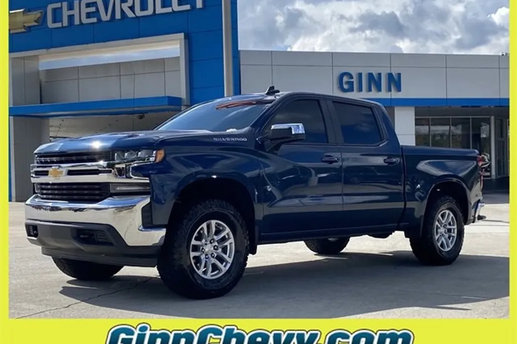 2021 Chevrolet Silverado 1500 LT photo 1