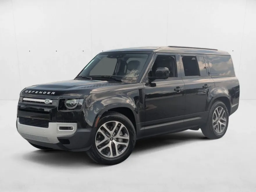 2025 Land Rover Defender 130 S photo 1