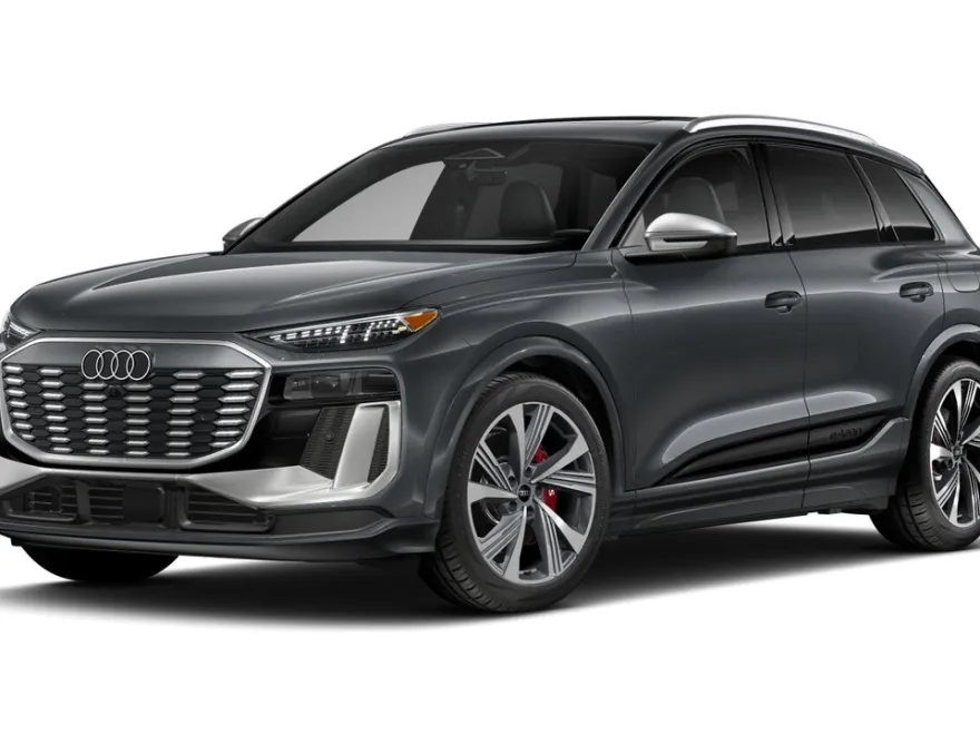 2025 Audi SQ6 photo 1