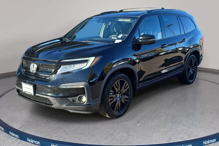 2020 Honda Pilot Black Edition photo 1