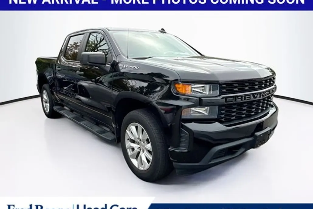 2020 Chevrolet Silverado 1500 Custom photo 1
