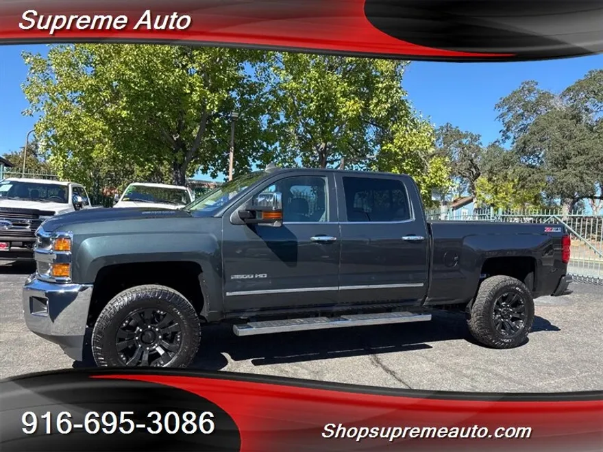 2017 Chevrolet Silverado 2500HD LTZ photo 1