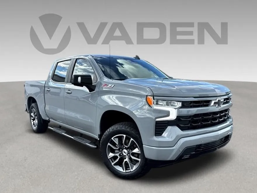 2024 Chevrolet Silverado 1500 RST photo 1
