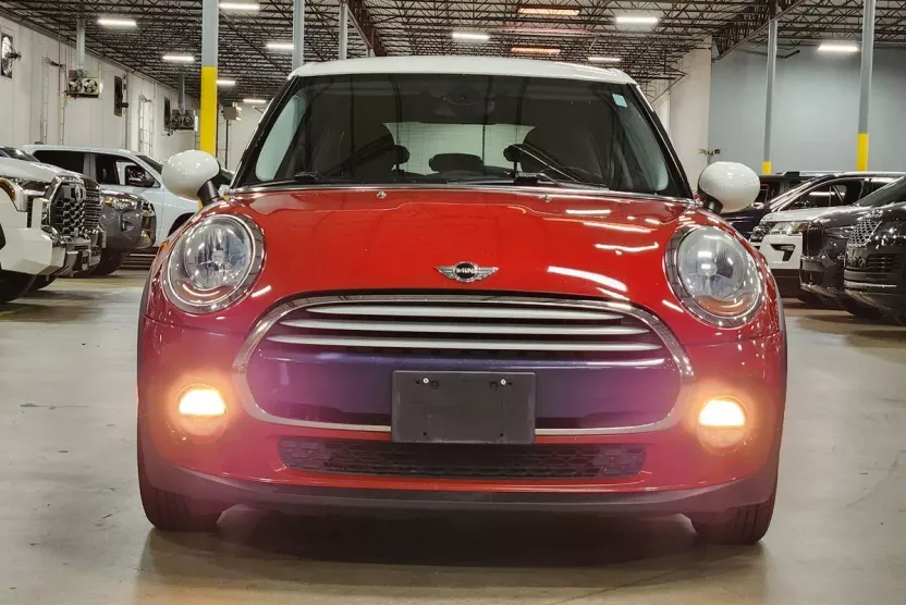 2015 Mini Cooper Hardtop 4 Door photo 1