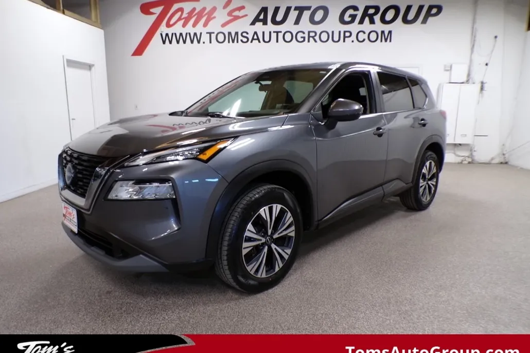 2022 Nissan Rogue SV photo 1