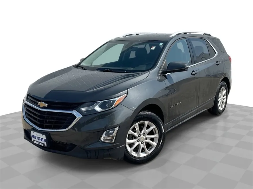 2018 Chevrolet Equinox LT photo 1