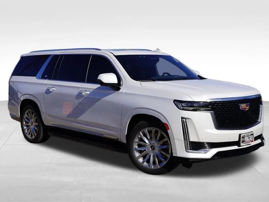 2022 Cadillac Escalade ESV Premium Luxury photo 1